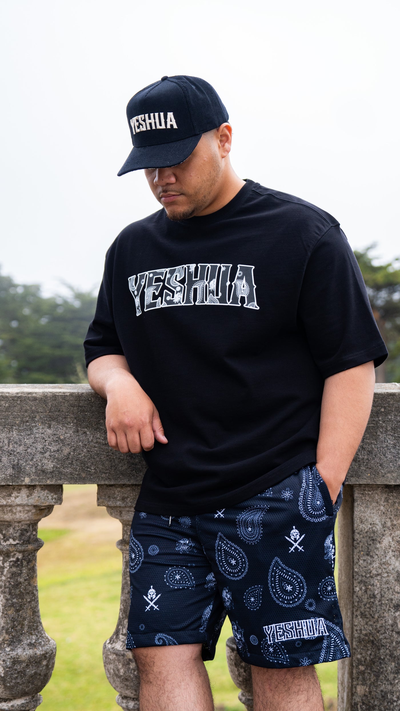 Yeshua Paisley Angel Oversize Tee - Black